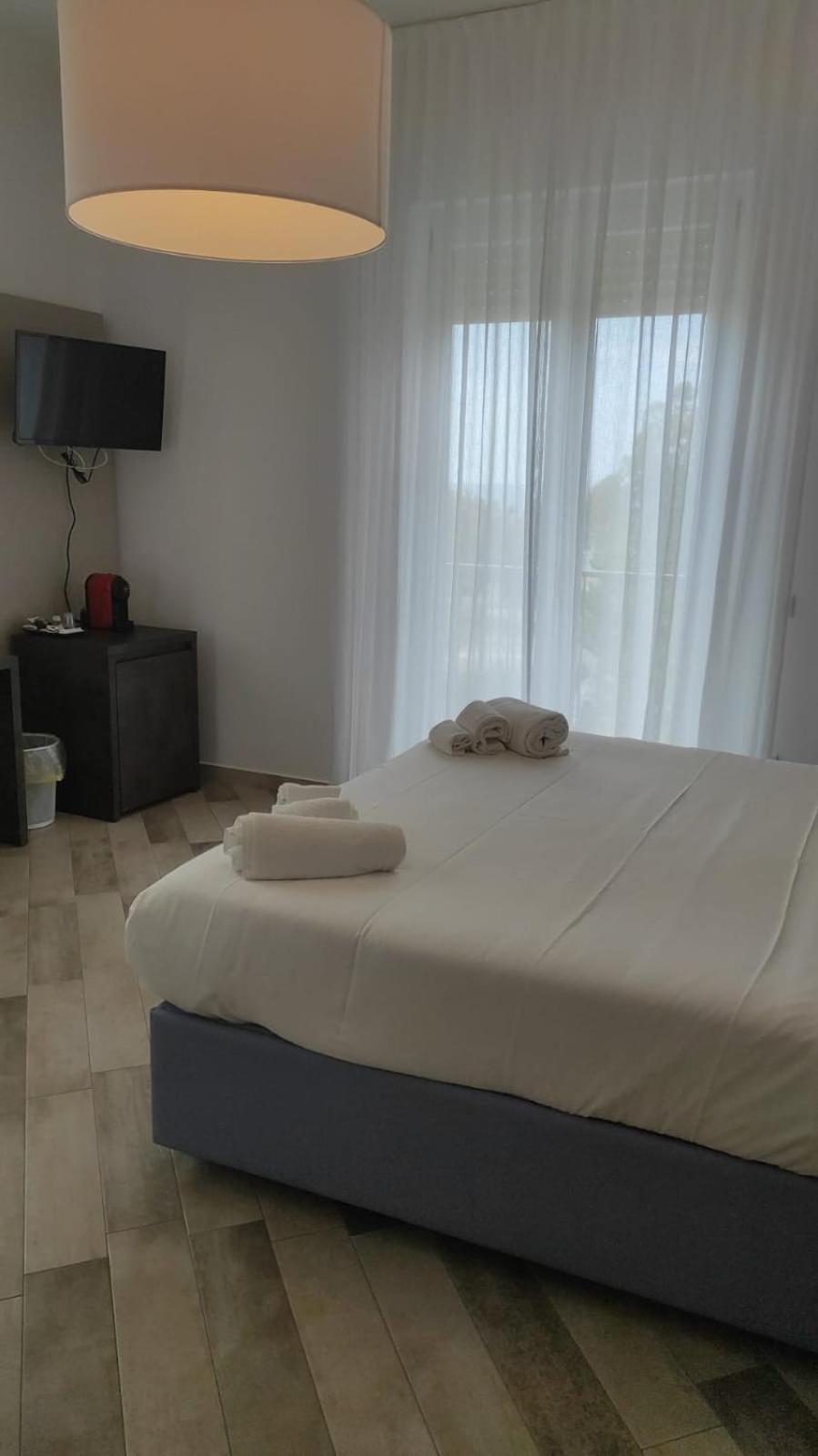 La Perla Del Tirreno Guest House سابري المظهر الخارجي الصورة